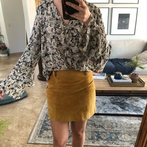 Harlow and Graham printed bell sleeve top